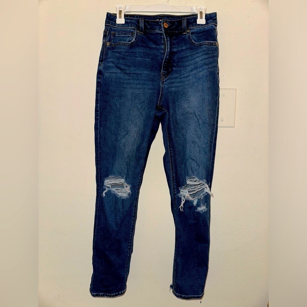 American Eagle women’s stretch distressed mom Jean 6 denim contemporary